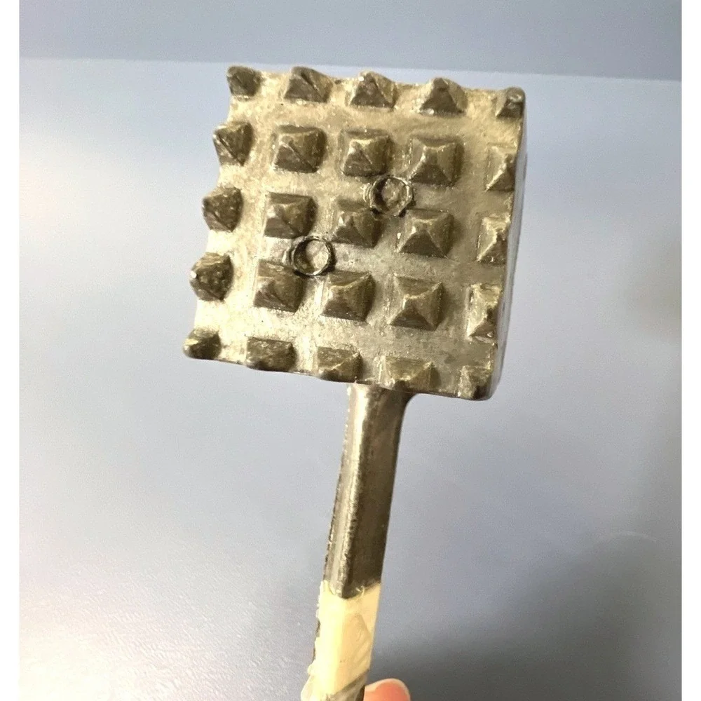 Vintage kitchen Aluminum Meat Tenderizer~2 Sided Made in Taiwan‎ Smaller Size